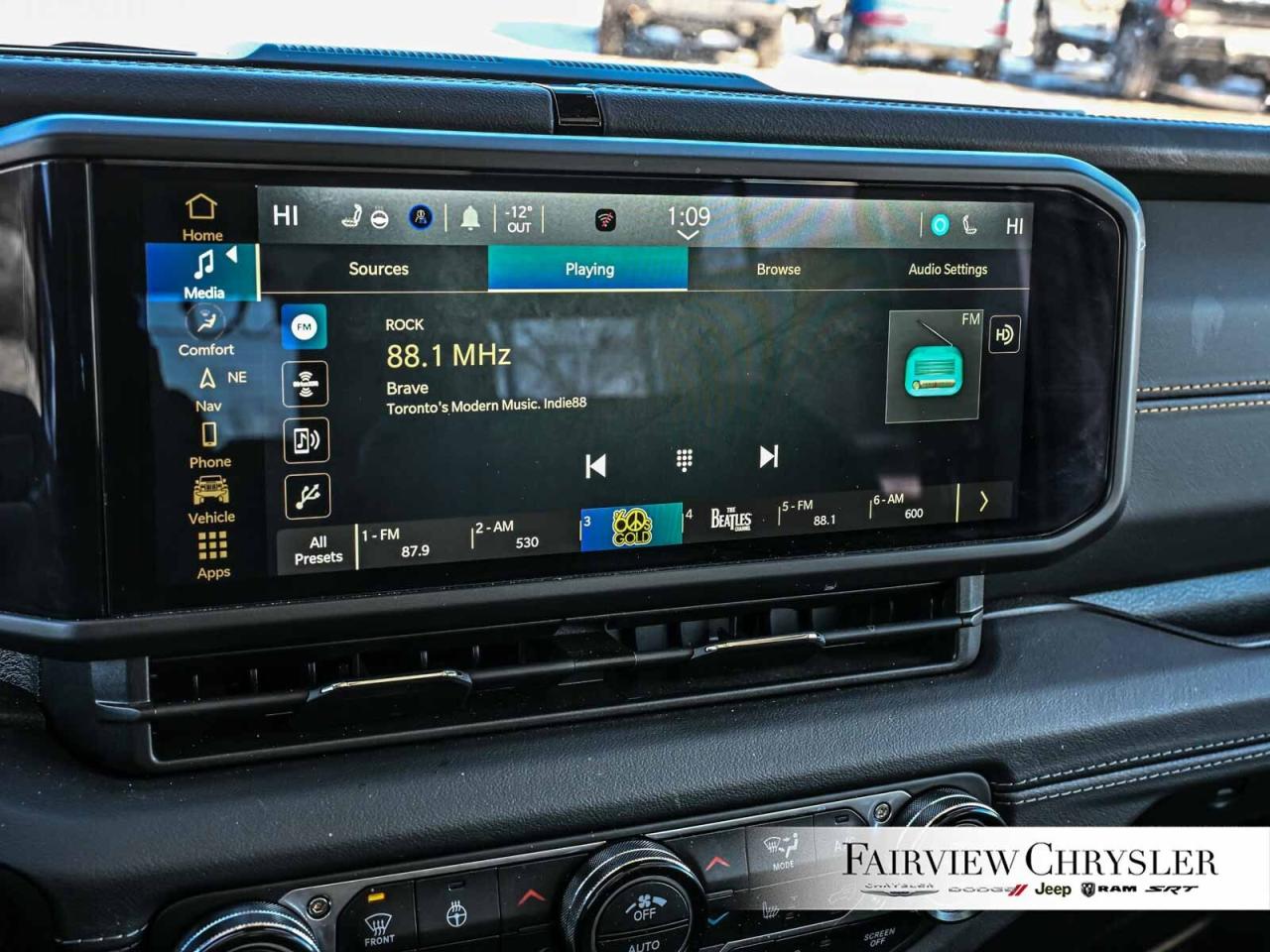 2024 Jeep Wrangler Sahara LEATHER   BLIND SPOT   NAV   ALPINE   CARPL Photo