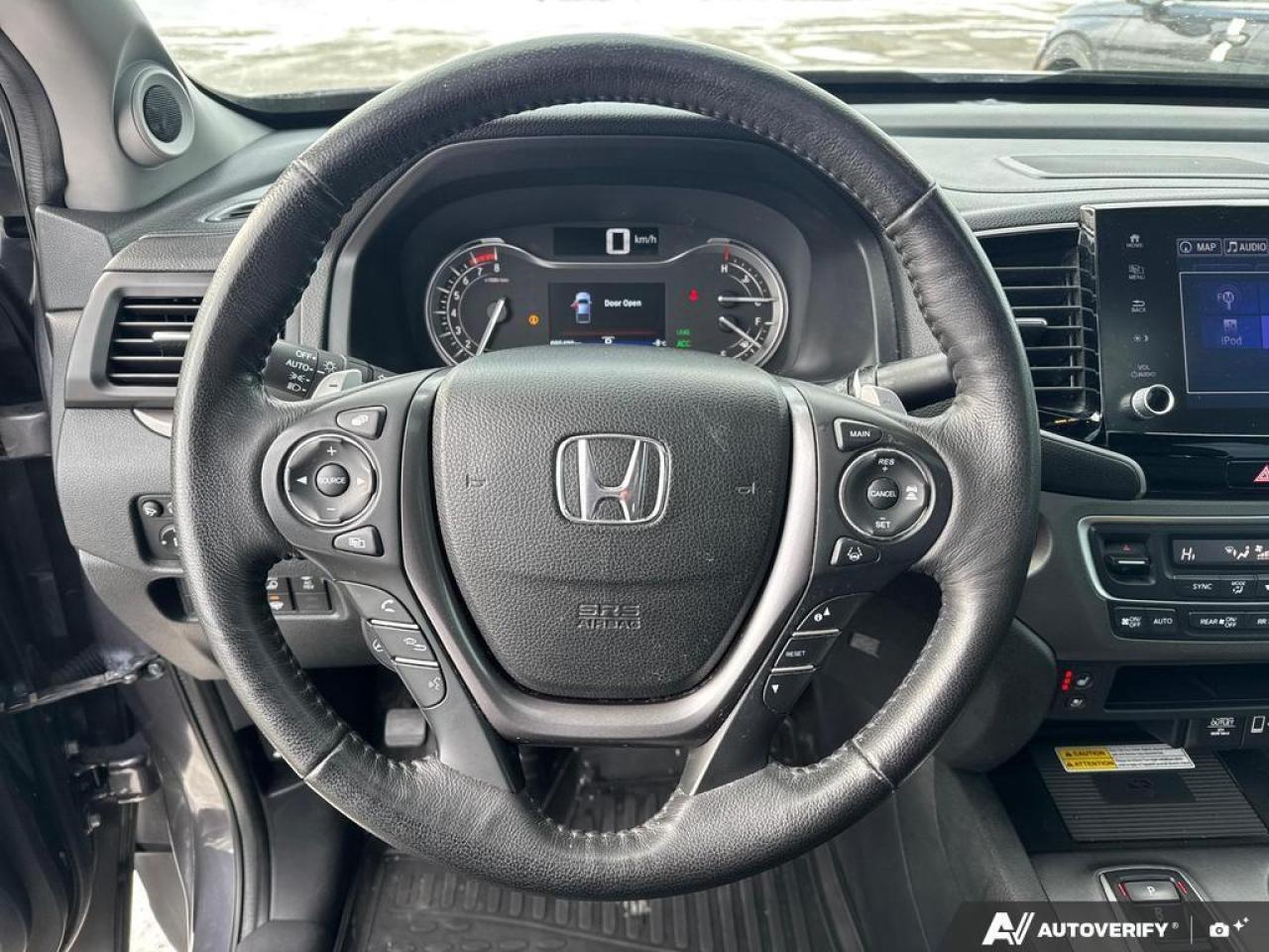 2022 Honda Ridgeline Touring AWD   NO CLAIMS   LEATHER   SUNROOF Photo