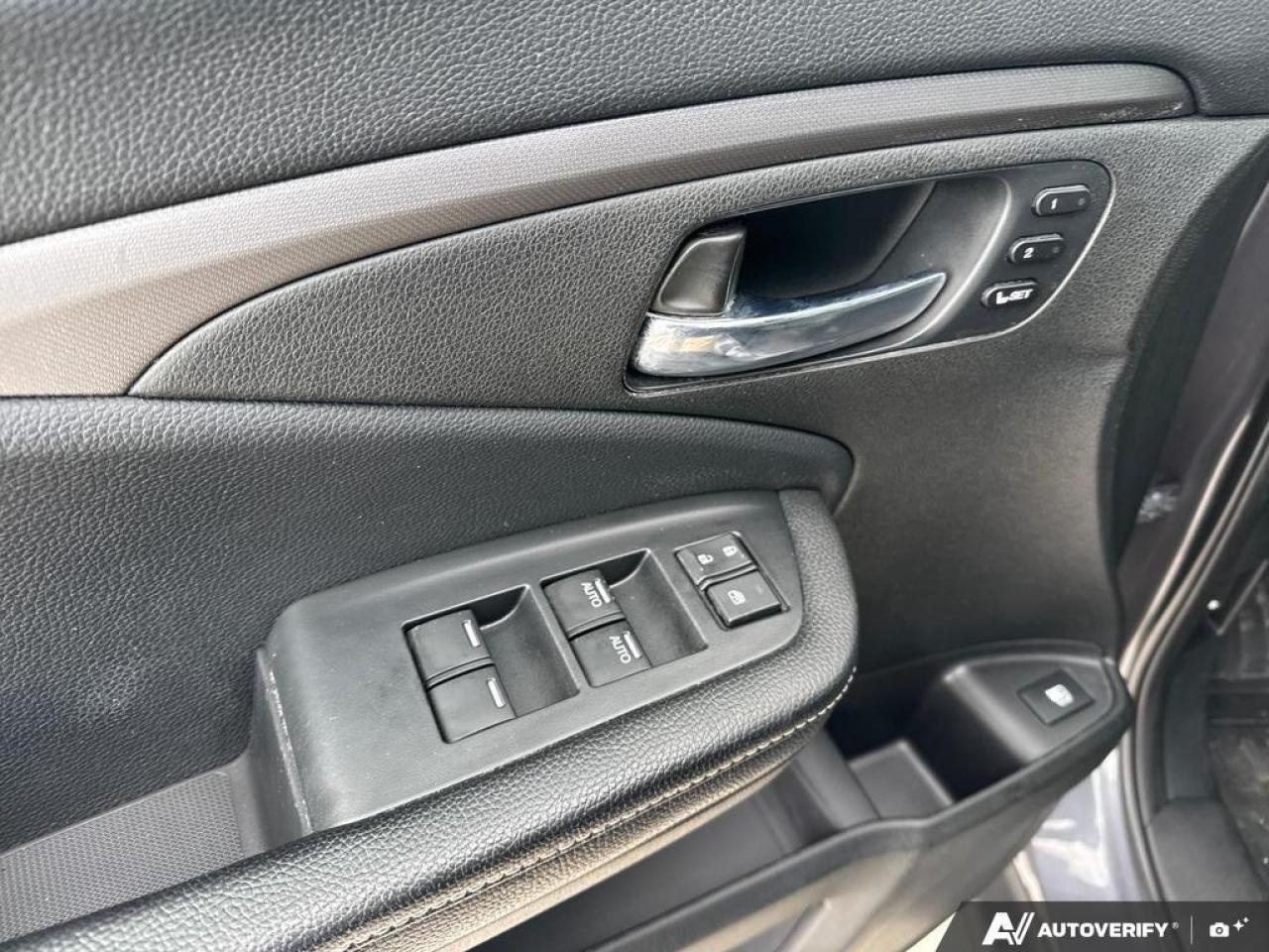 2022 Honda Ridgeline Touring AWD   NO CLAIMS   LEATHER   SUNROOF Photo