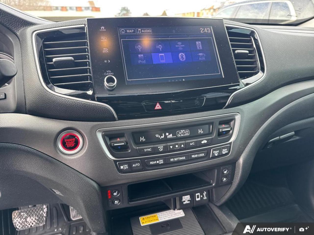 2022 Honda Ridgeline Touring AWD   NO CLAIMS   LEATHER   SUNROOF Photo