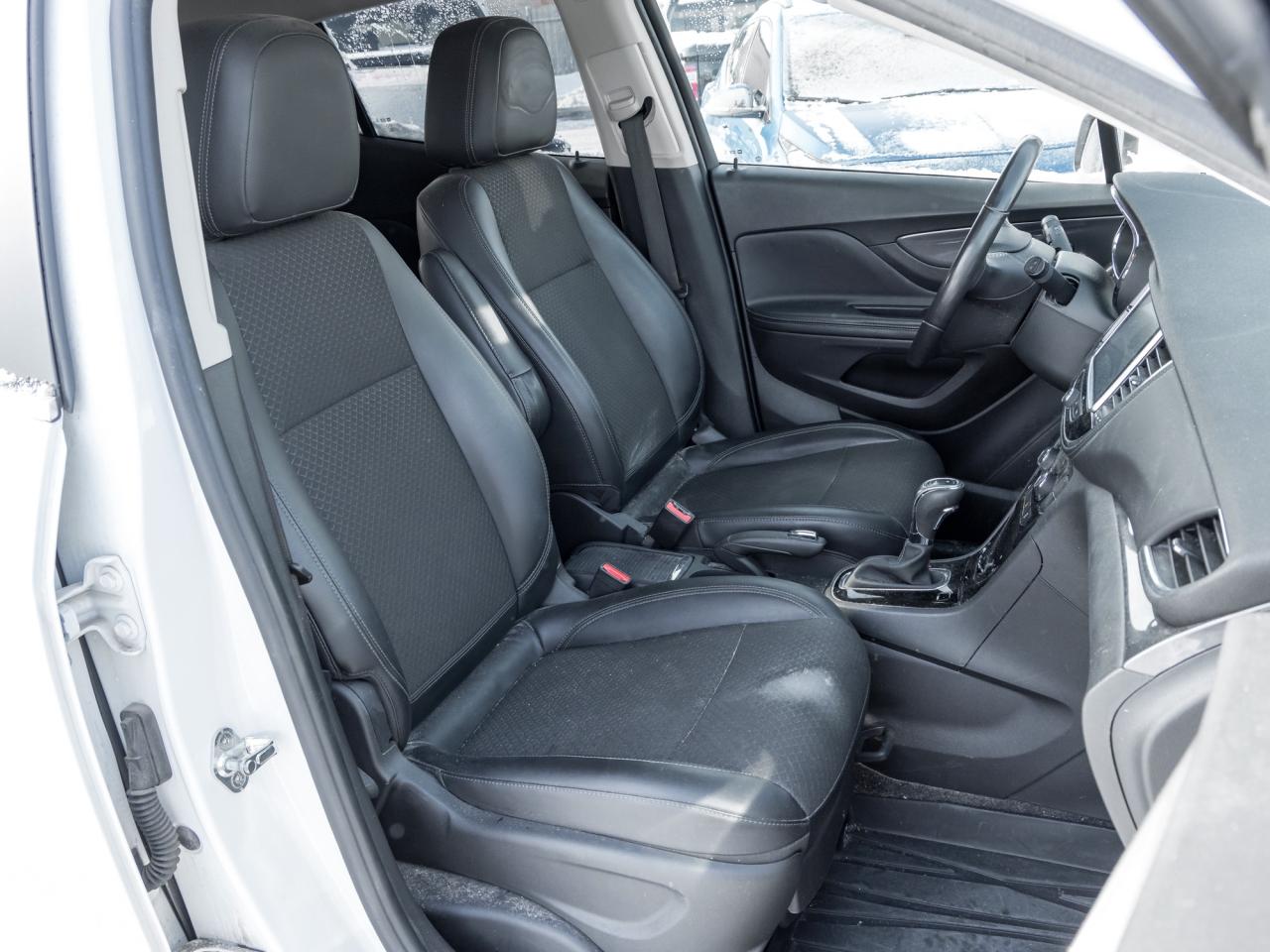 2019 Buick Encore FWD 4dr Sport Touring Photo