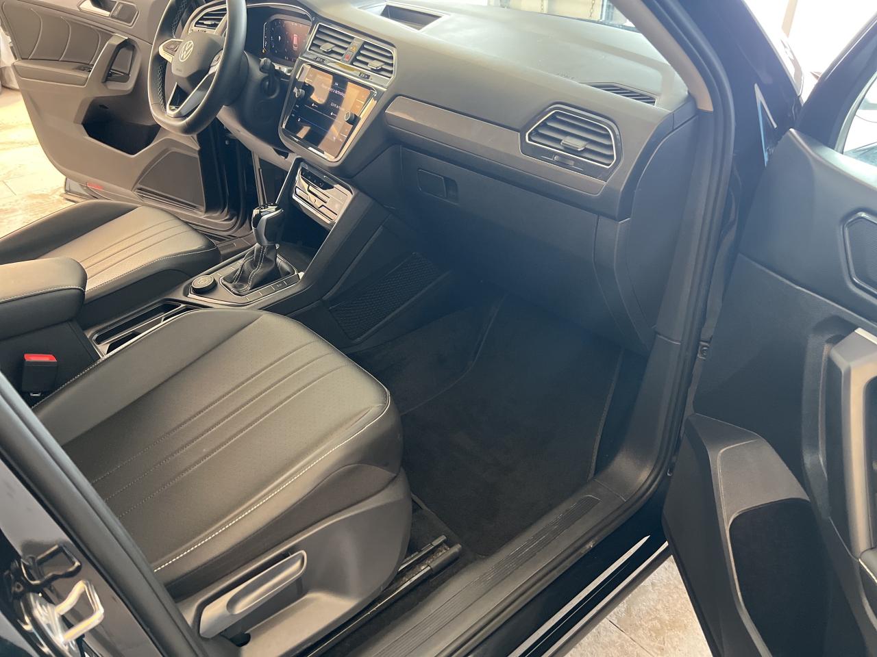 2022 Volkswagen Tiguan COMFORTLINE 4Motion Photo