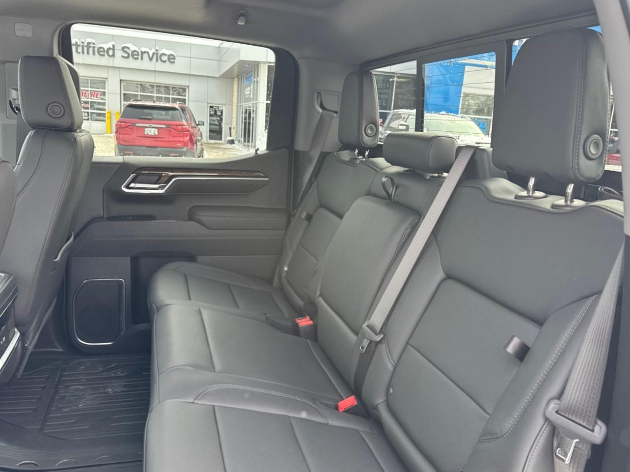 2026 GMC Sierra 1500 Crew Cab Short Box 4-Wheel Drive Elevation Photo