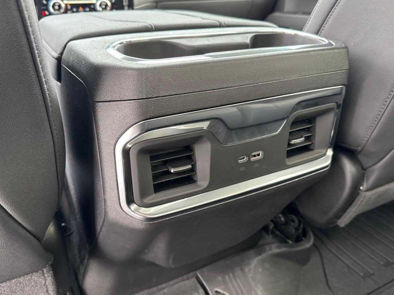 2026 GMC Sierra 1500 Crew Cab Short Box 4-Wheel Drive Elevation Photo