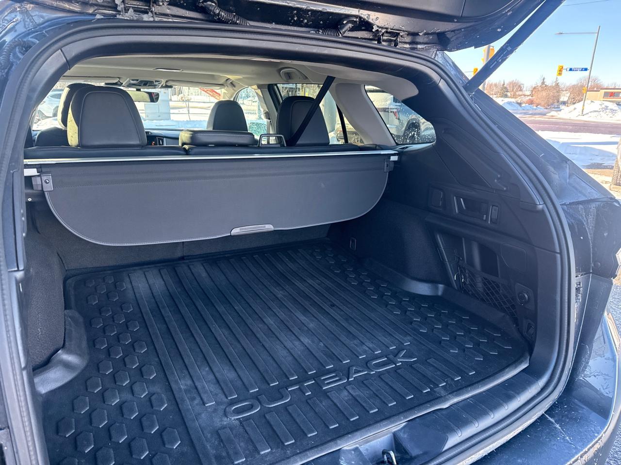 2023 Subaru Outback Limited 4dr All-Wheel Drive Photo