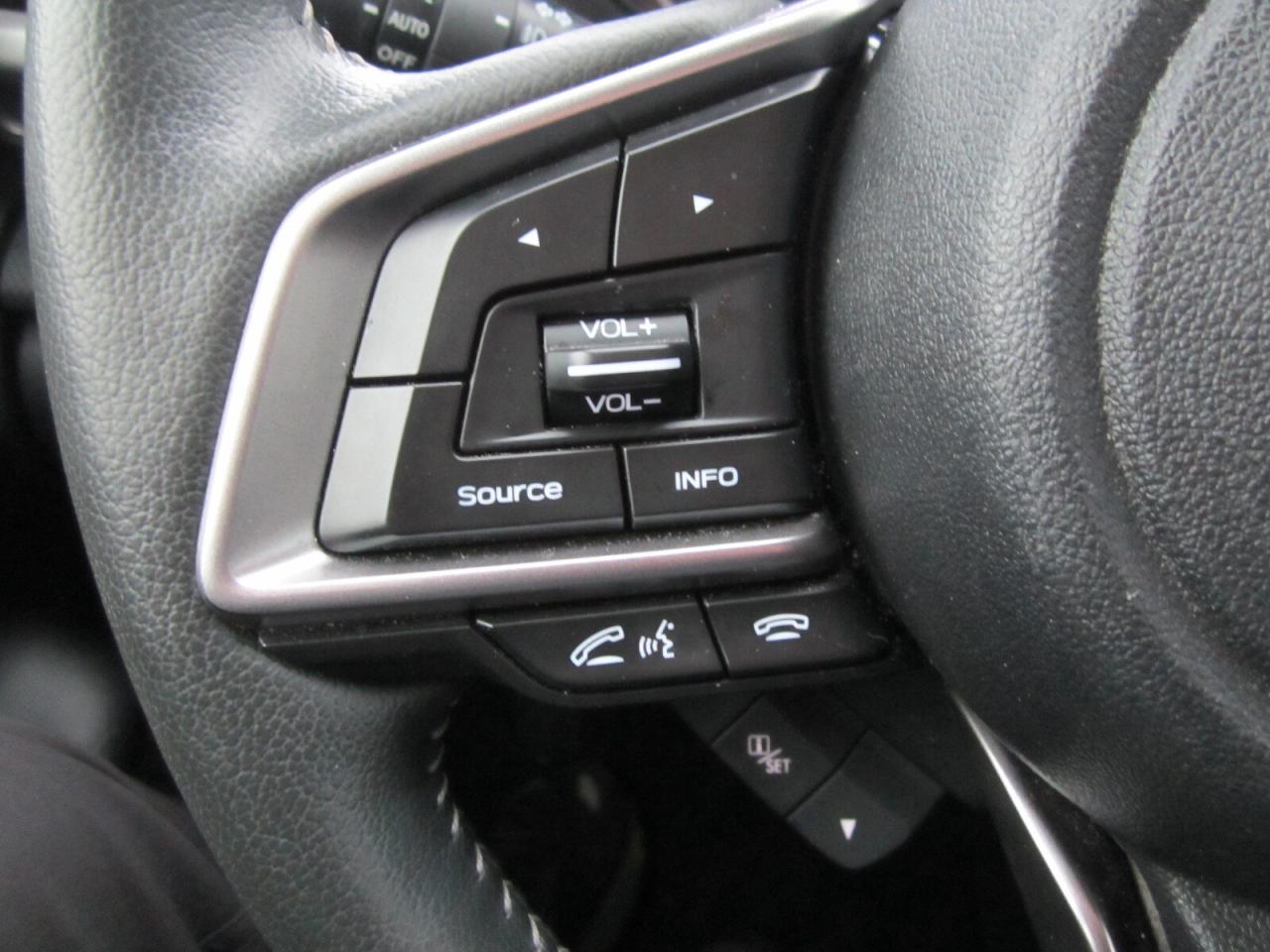 2023 Subaru Forester Touring CVT EYESIGHT ONE OWNER NO ACCIDENTS Photo