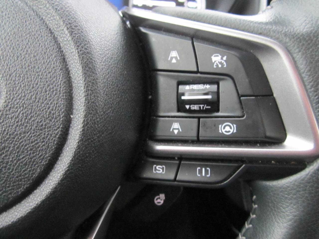 2023 Subaru Forester Touring CVT EYESIGHT ONE OWNER NO ACCIDENTS Photo