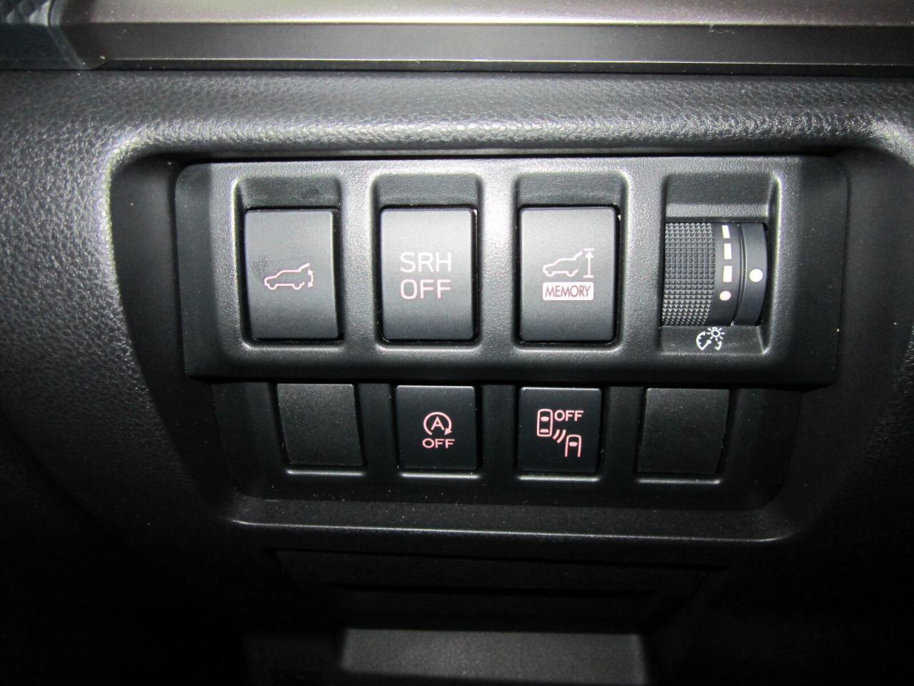 2023 Subaru Forester Touring CVT EYESIGHT ONE OWNER NO ACCIDENTS Photo