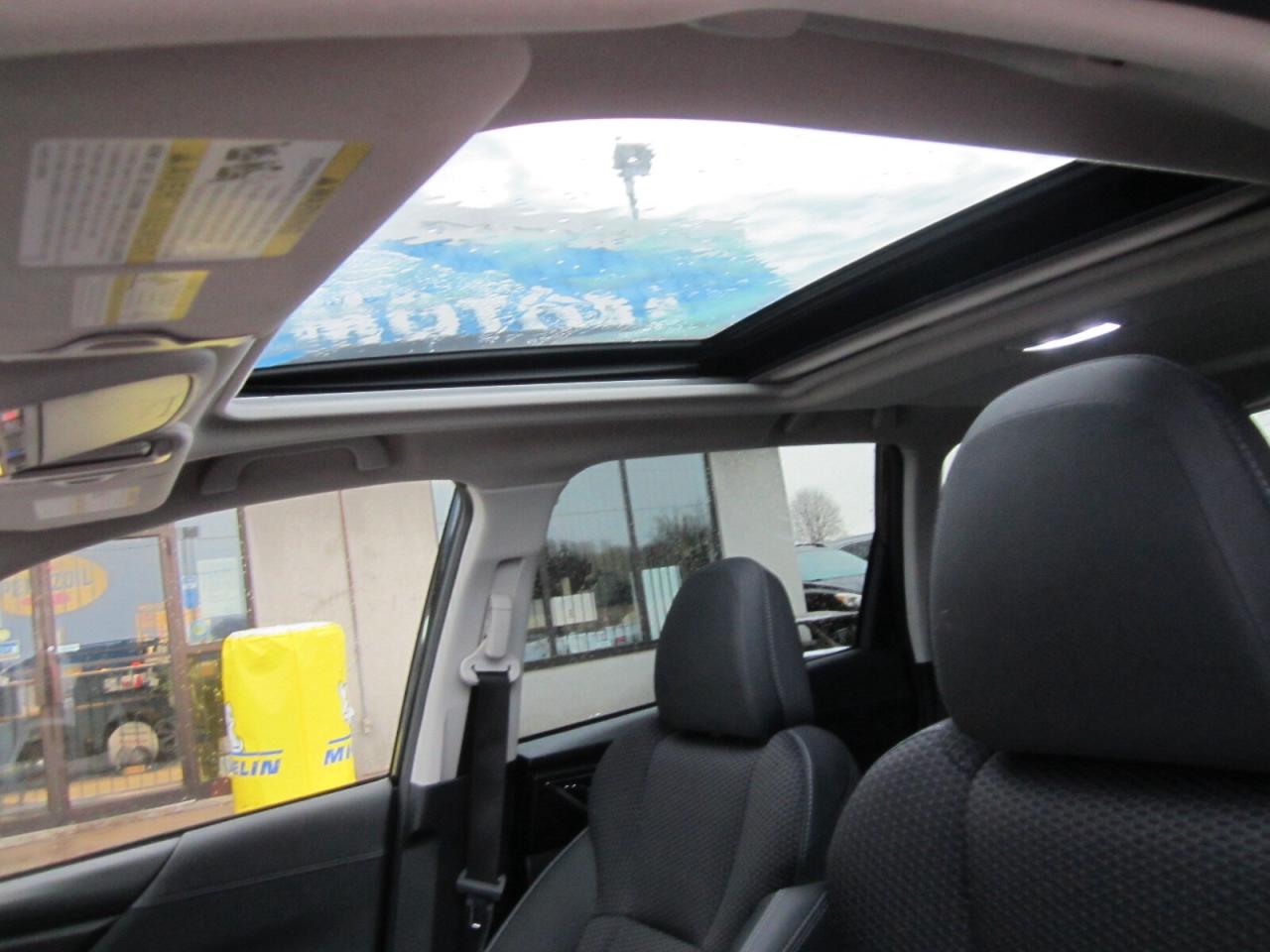 2023 Subaru Forester Touring CVT EYESIGHT ONE OWNER NO ACCIDENTS Photo