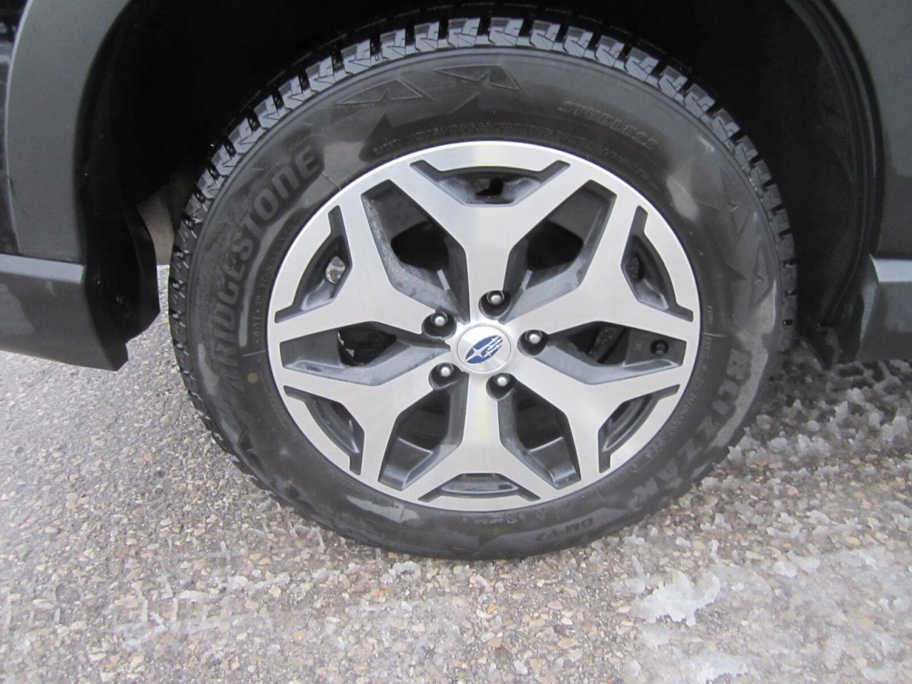 2023 Subaru Forester Touring CVT EYESIGHT ONE OWNER NO ACCIDENTS Photo