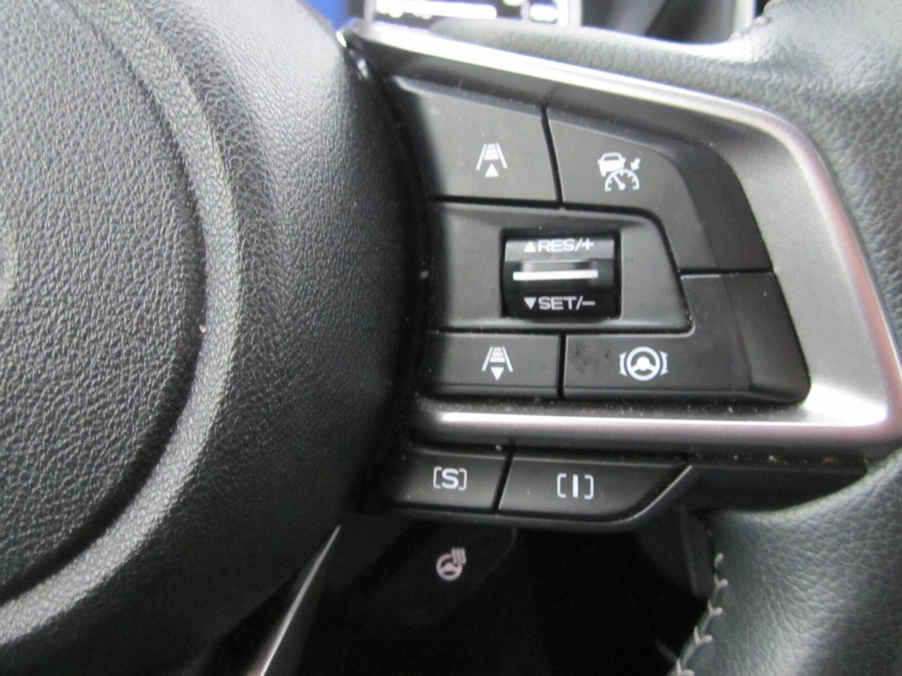 2023 Subaru Forester Touring CVT EYESIGHT ONE OWNER NO ACCIDENTS Photo