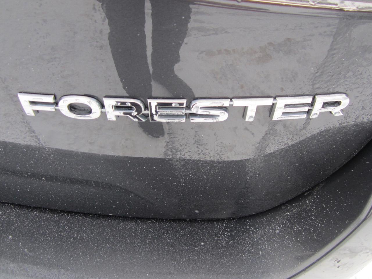 2020 Subaru Forester 2.5i Limited LOADED ONE OWNER NO ACCIDENTS Photo