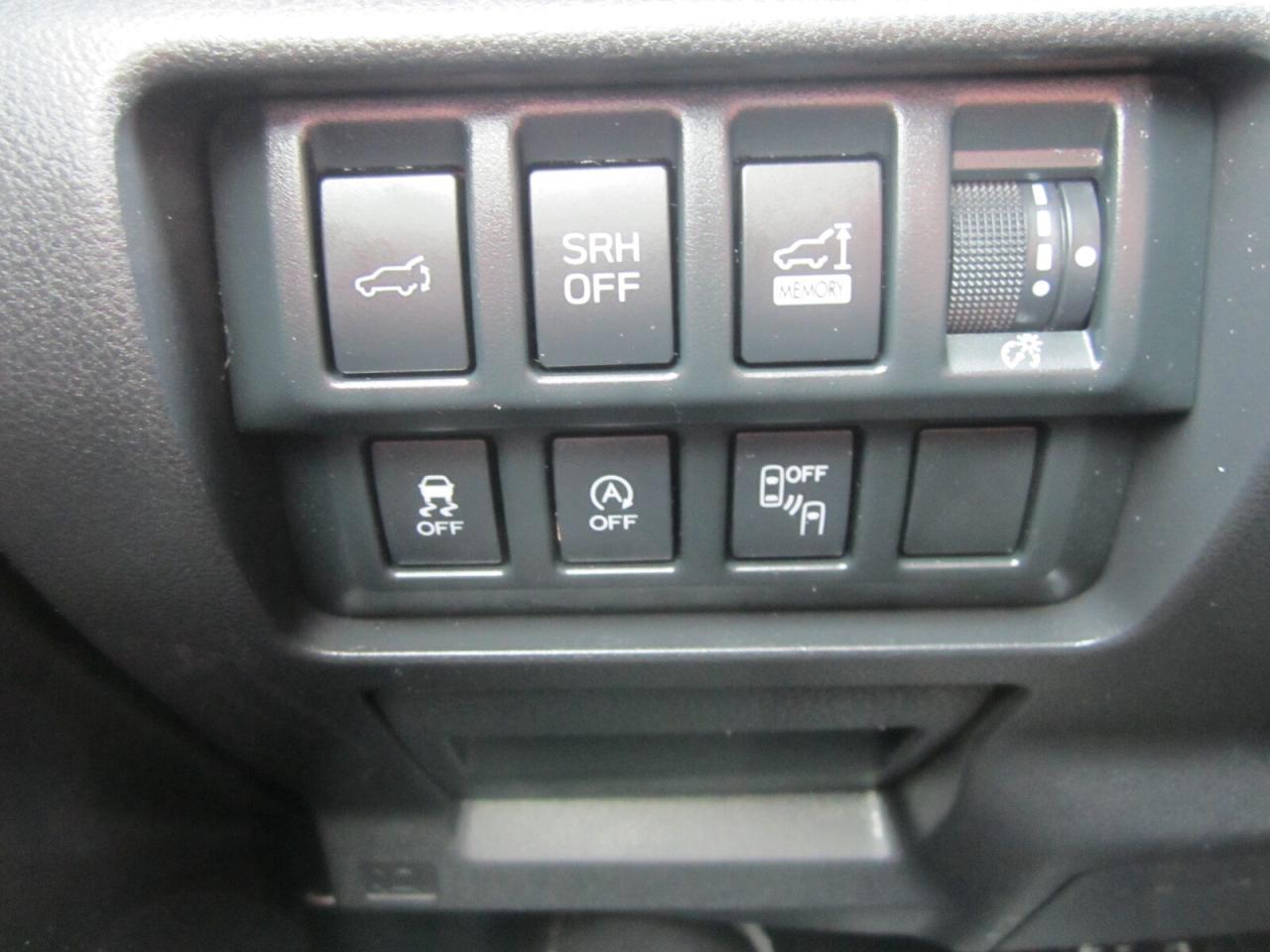 2020 Subaru Forester 2.5i Limited LOADED ONE OWNER NO ACCIDENTS Photo