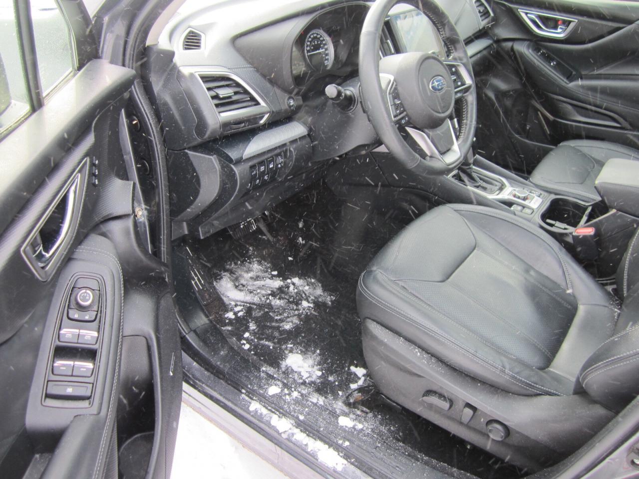 2020 Subaru Forester 2.5i Limited LOADED ONE OWNER NO ACCIDENTS Photo