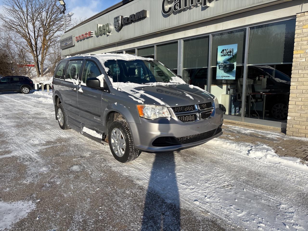 2014 Dodge Grand Caravan SE Photo