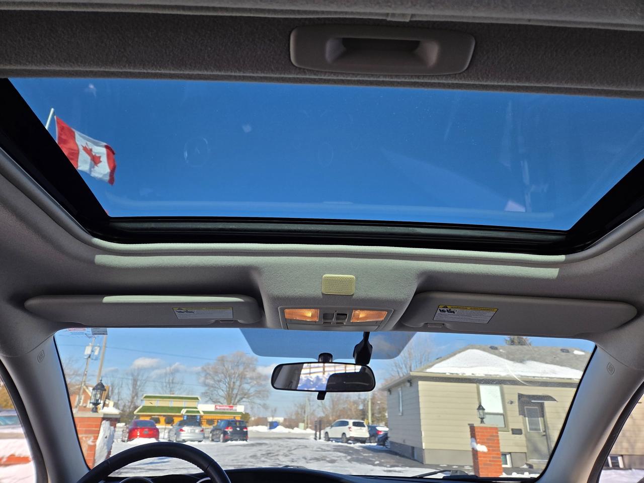 2013 Mazda MAZDA3 4dr Sdn Auto GS-SKY ONLY 99,KMS, DRIVES GREAT Photo3