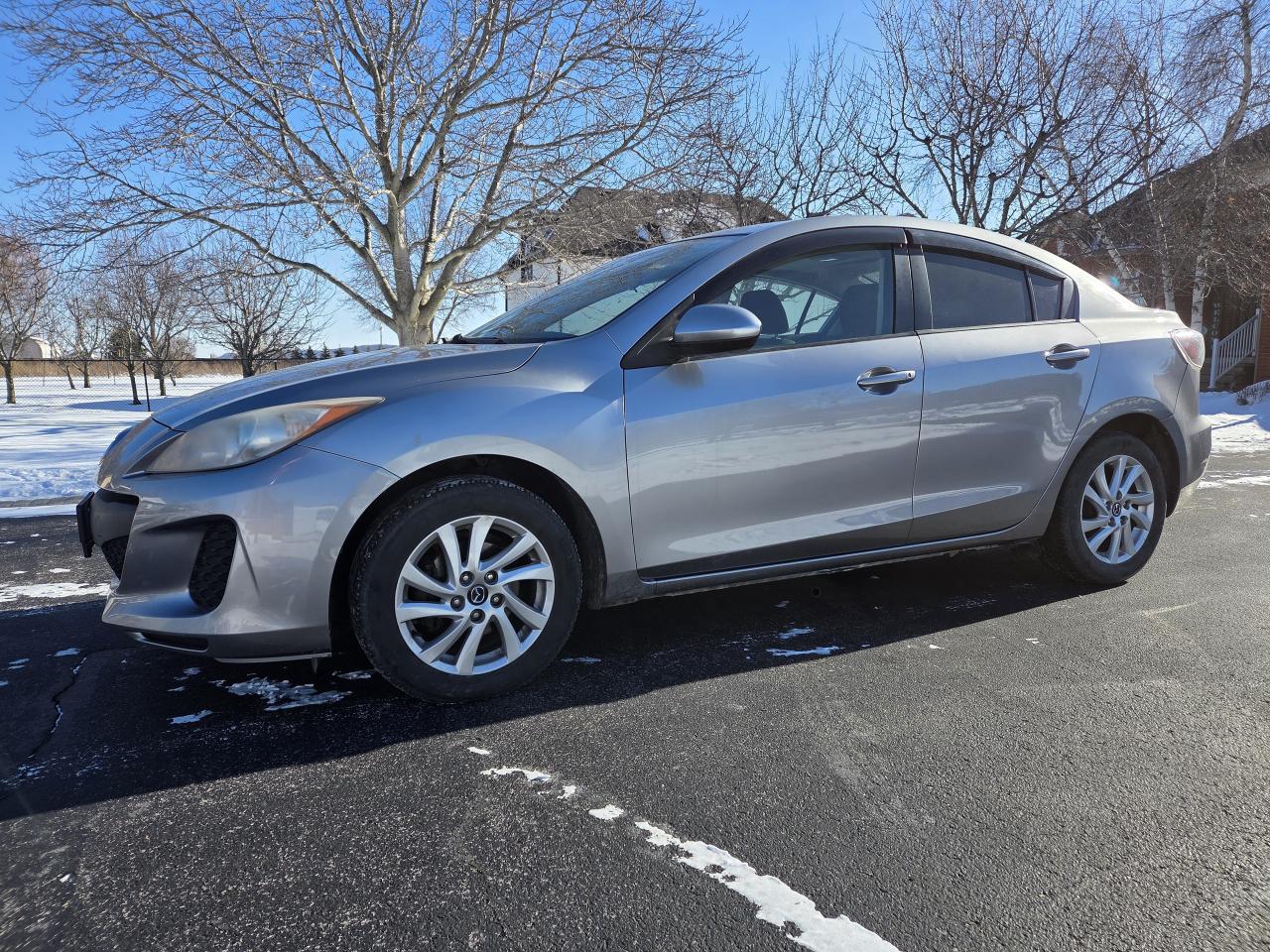 2013 Mazda MAZDA3 4dr Sdn Auto GS-SKY ONLY 99,KMS, DRIVES GREAT Photo0
