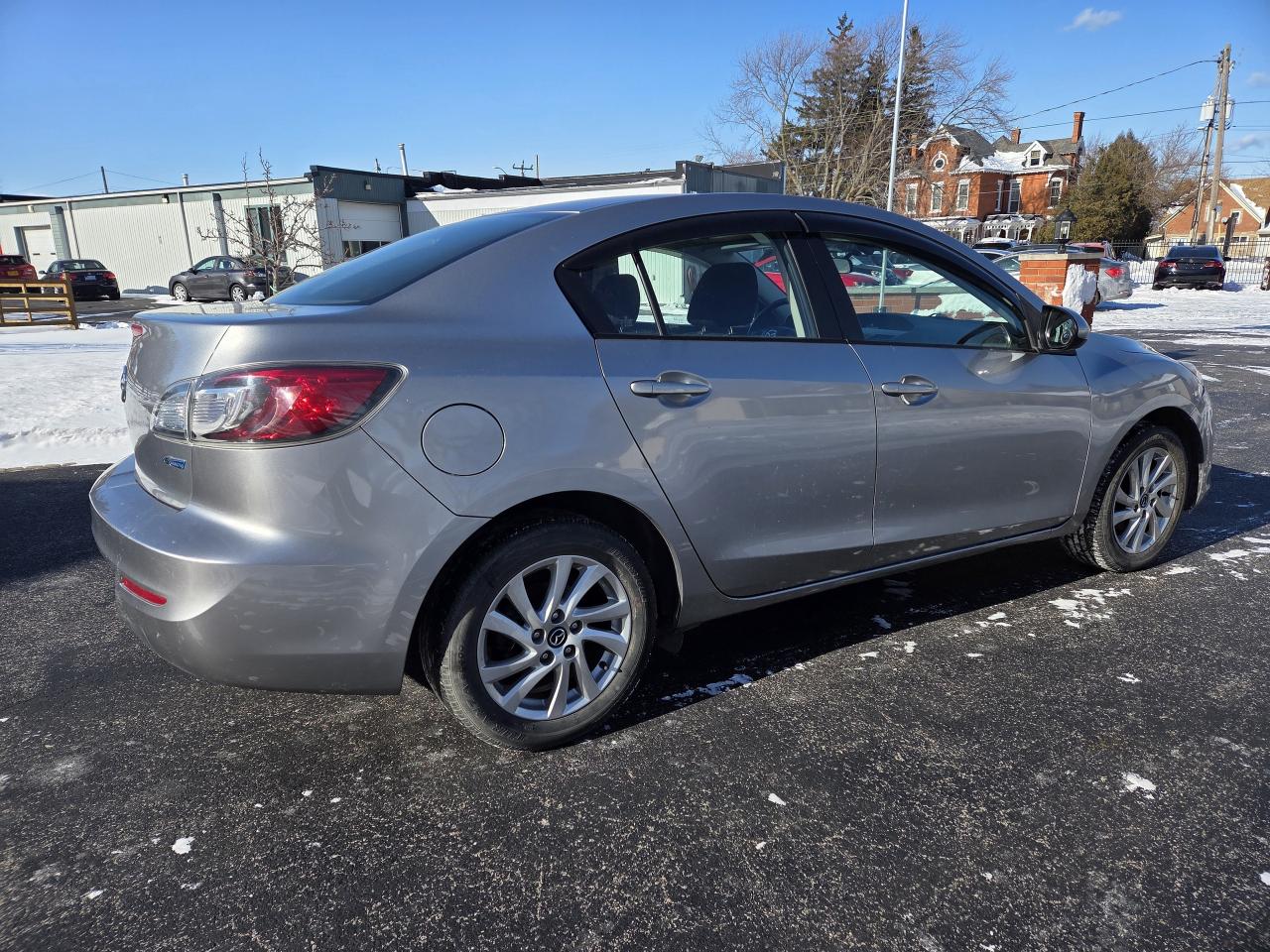 2013 Mazda MAZDA3 4dr Sdn Auto GS-SKY ONLY 99,KMS, DRIVES GREAT Photo