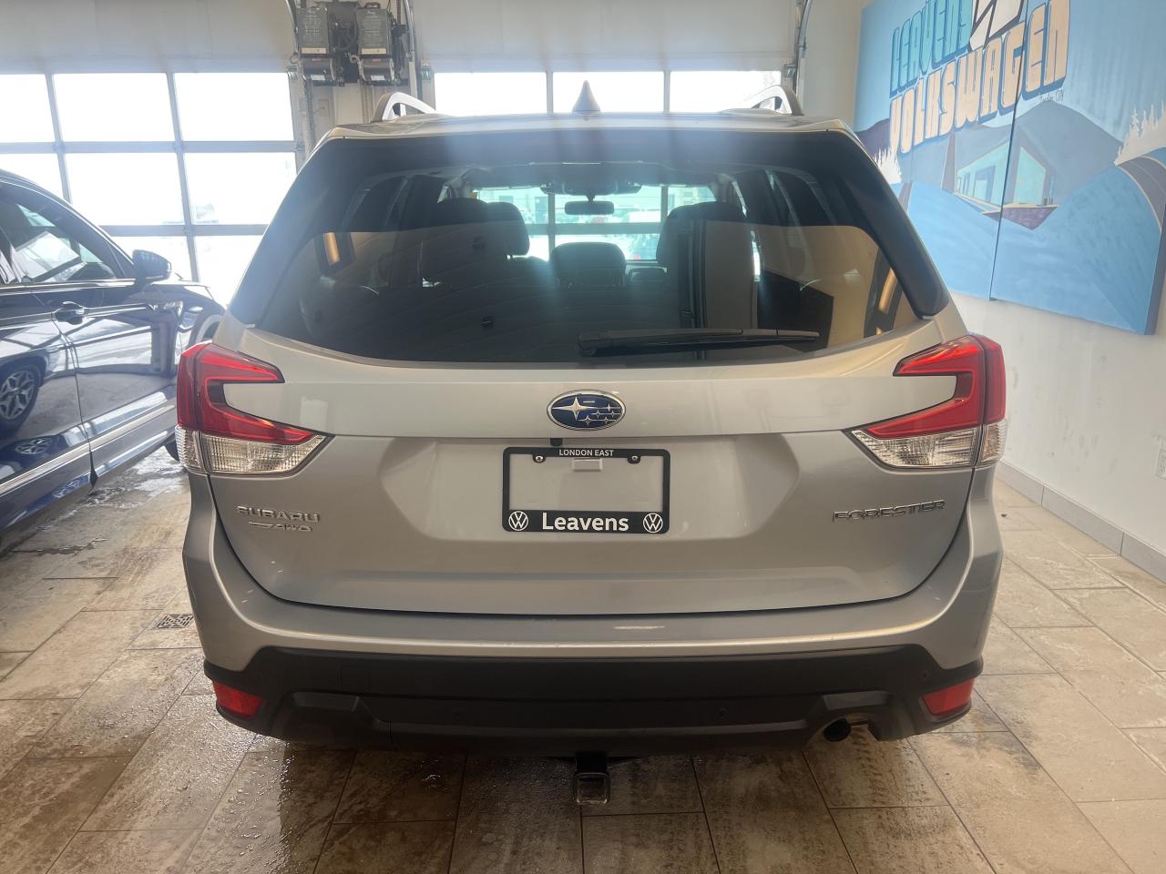 2023 Subaru Forester Touring CVT Photo