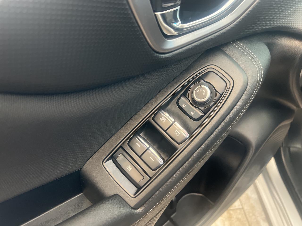 2023 Subaru Forester Touring CVT Photo