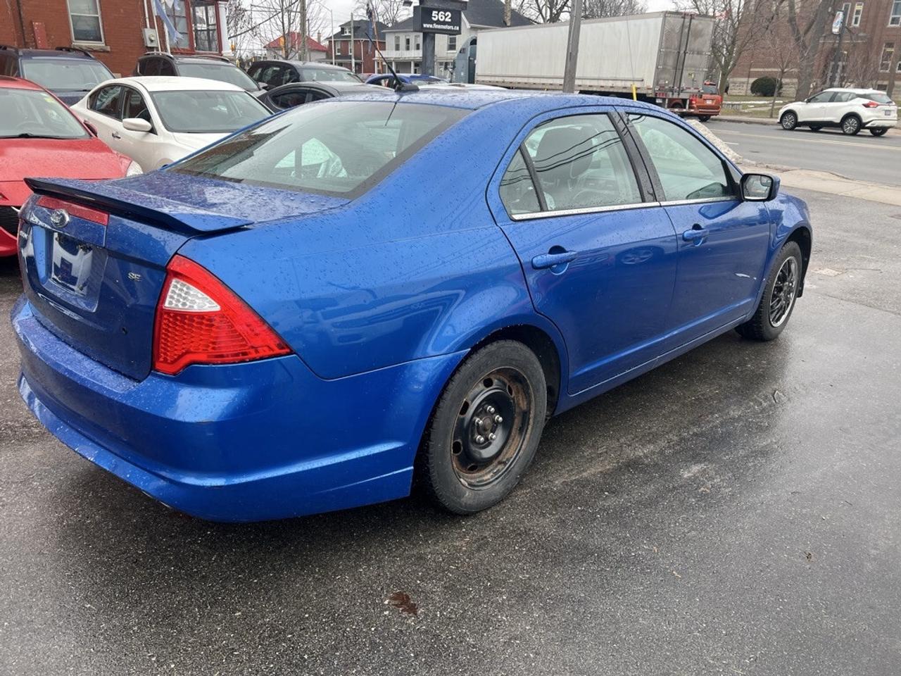 2012 Ford Fusion SE 4dr Front-wheel Drive Sedan Automatic Photo