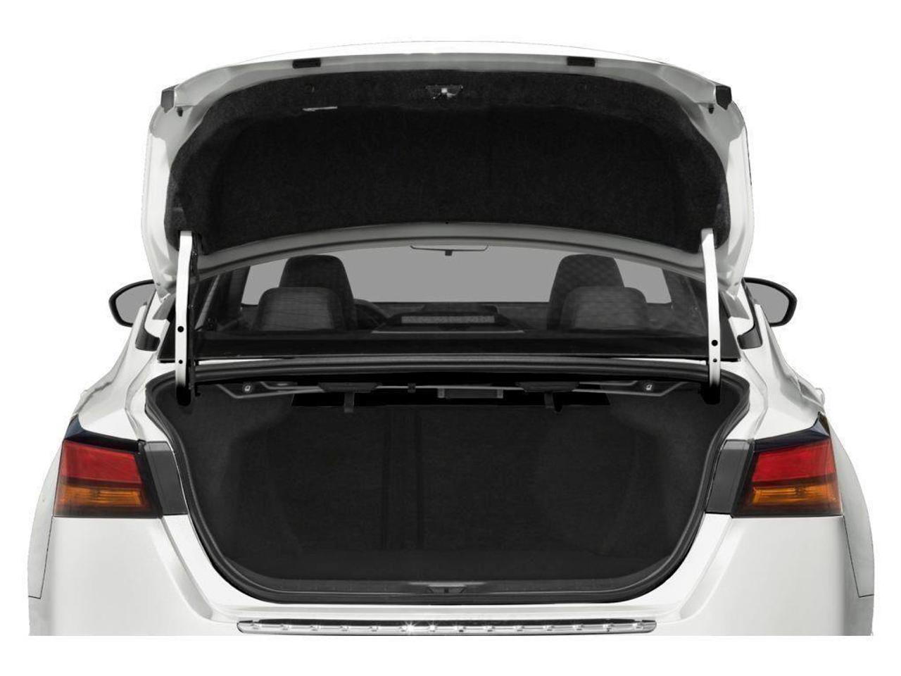 2025 Nissan Altima SR All-Wheel Drive Sedan Photo