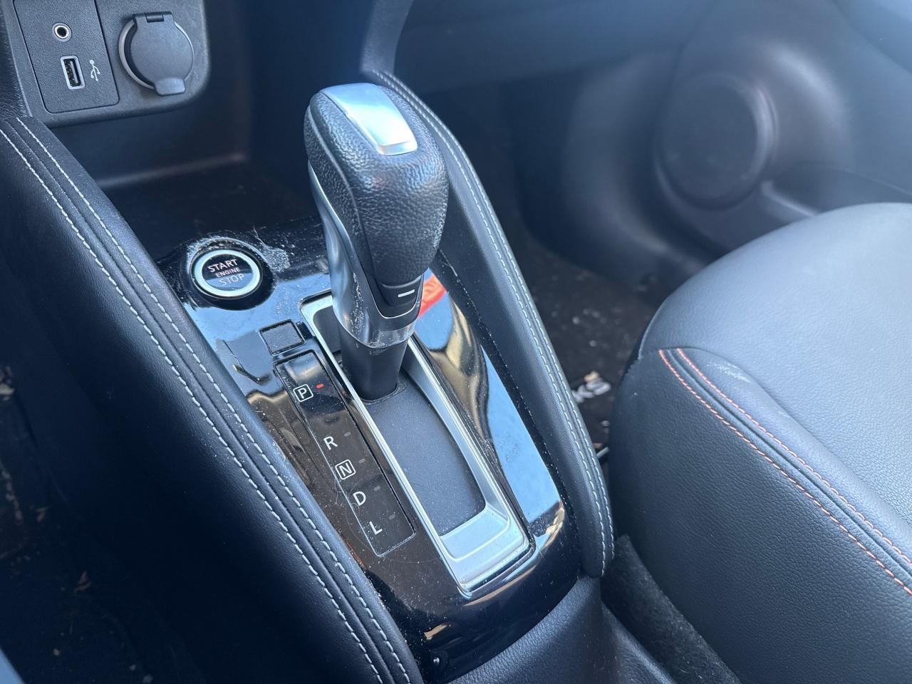 2018 Nissan Kicks SR (CVT) 4dr Front-Wheel Drive Photo