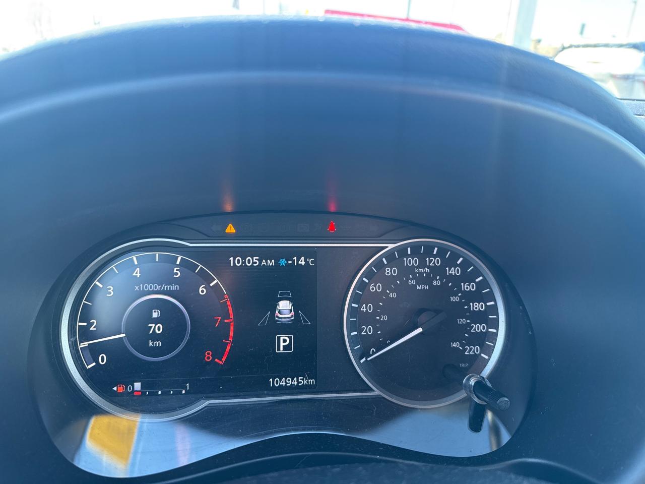 2018 Nissan Kicks SR (CVT) 4dr Front-Wheel Drive Photo