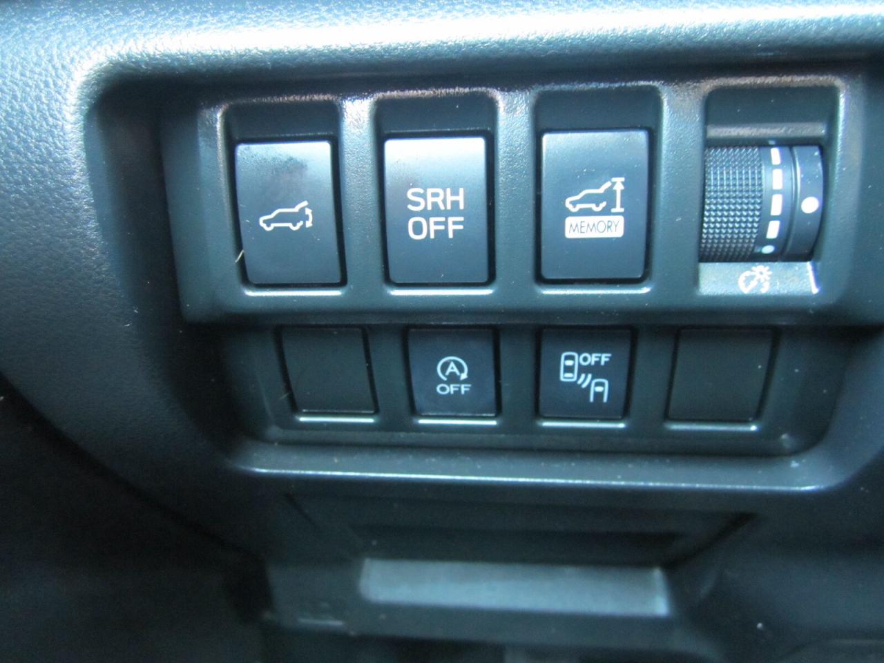 2022 Subaru Forester Touring CVT EYESIGHT ONE OWNER NO ACCIDENTS Photo