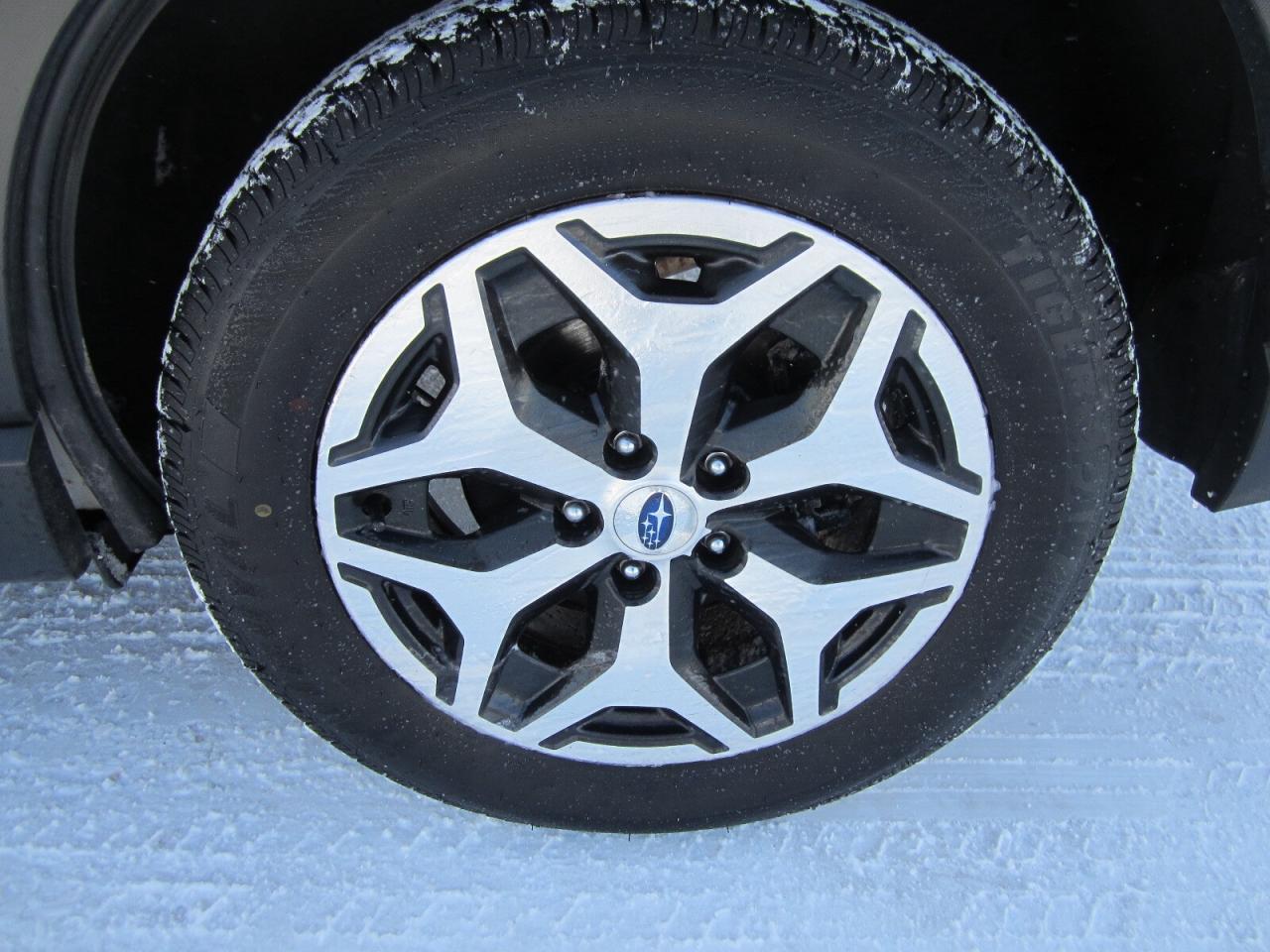 2022 Subaru Forester Touring CVT EYESIGHT ONE OWNER NO ACCIDENTS Photo