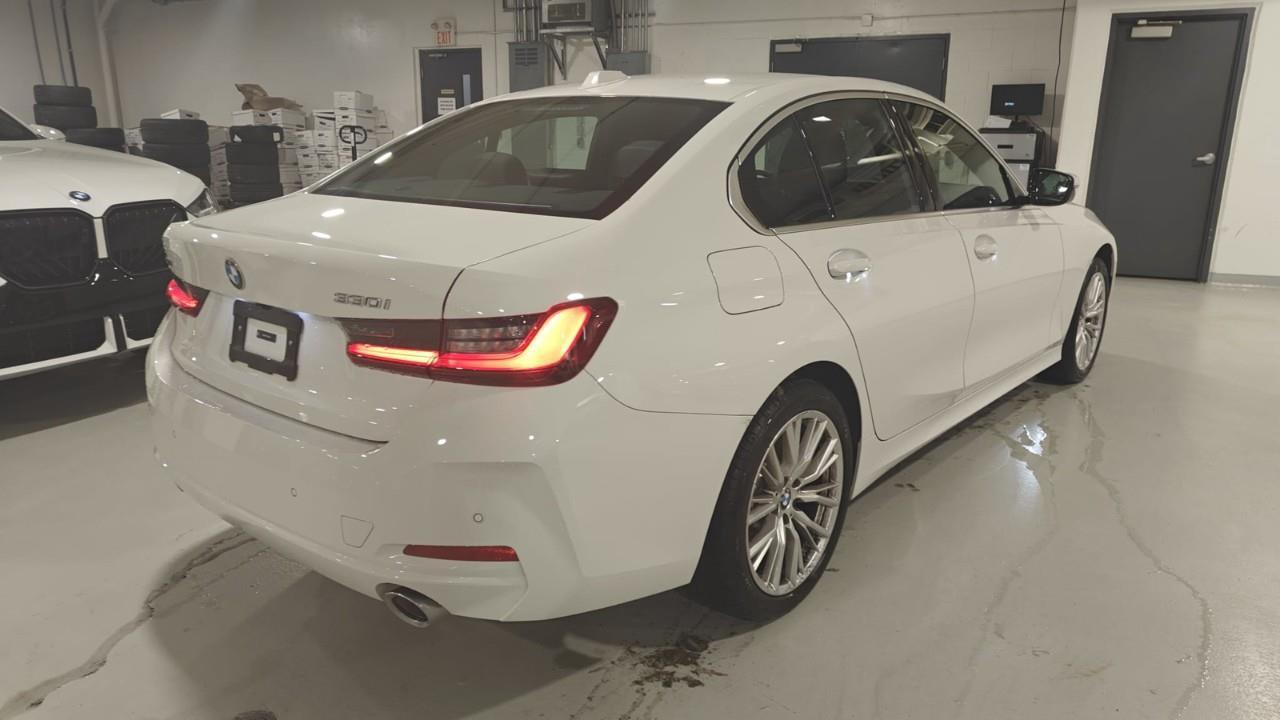 2023 BMW 330 i xDrive 4dr All-Wheel Drive Sedan Photo