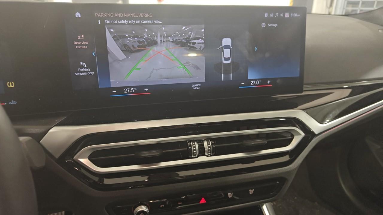 2023 BMW 330 i xDrive 4dr All-Wheel Drive Sedan Photo