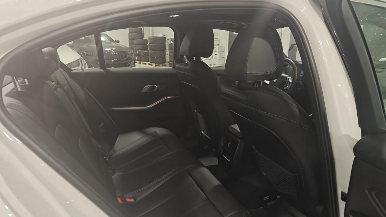 2023 BMW 330 i xDrive 4dr All-Wheel Drive Sedan Photo