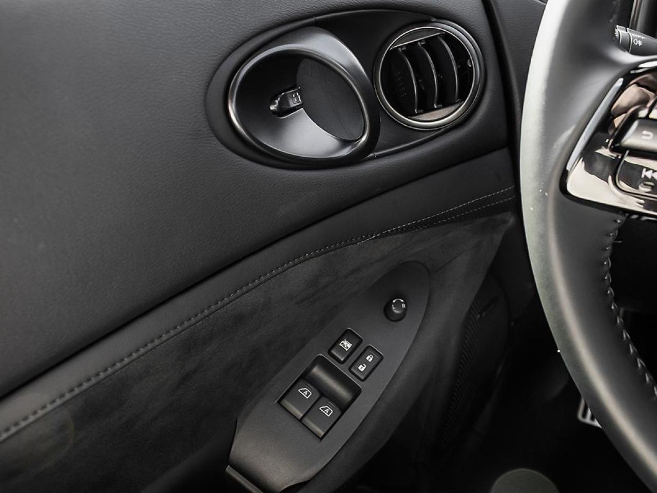 2024 Nissan Z Performance MT  - Leather Seats Photo