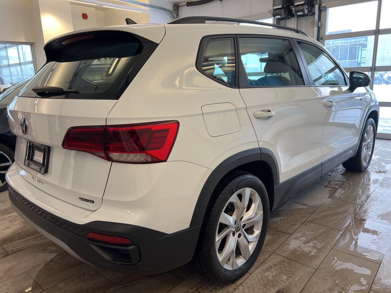 2023 Volkswagen Taos Trendline 4Motion Photo4