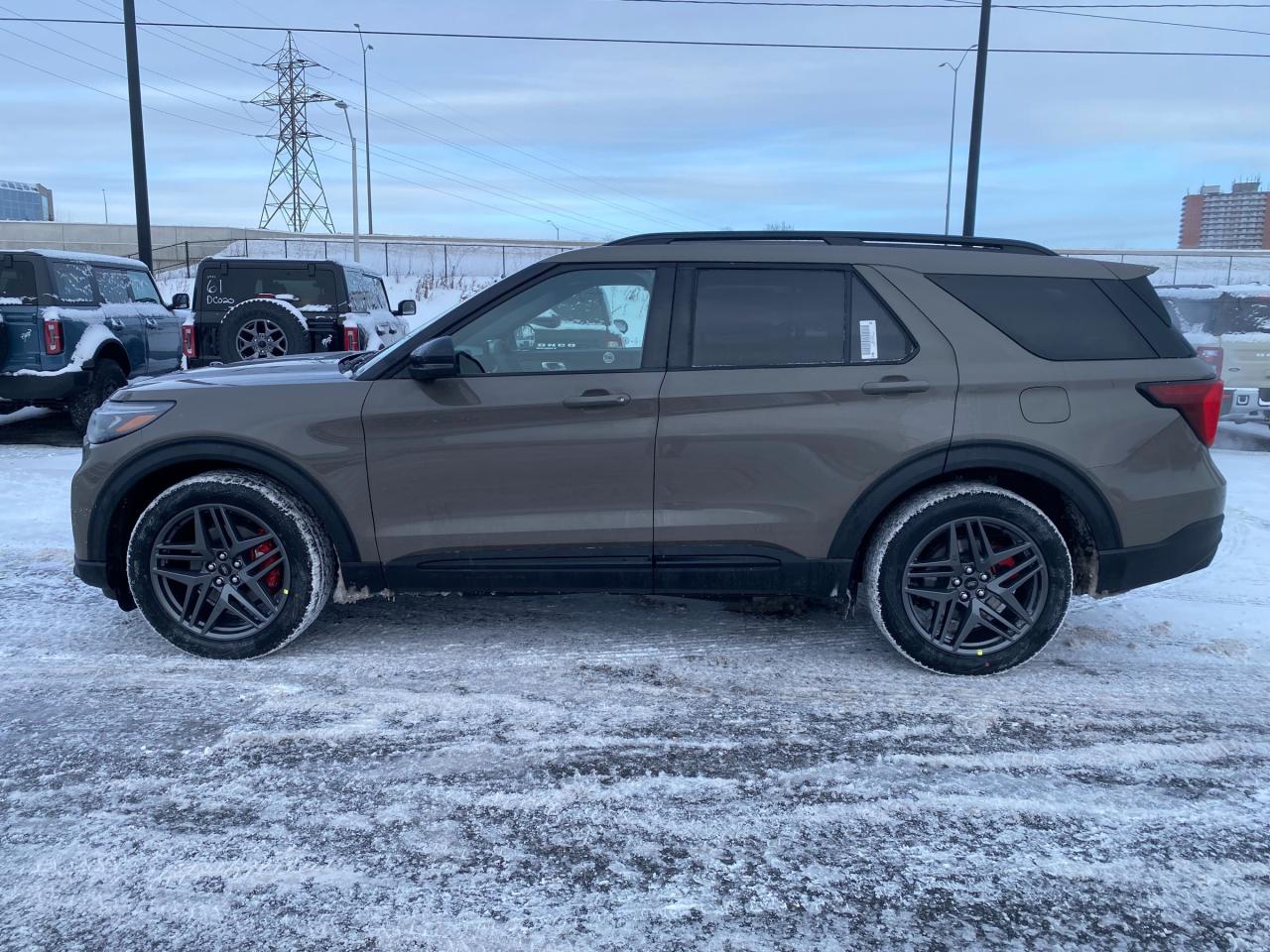 2026 Ford Explorer ST 4dr 4x4 Photo