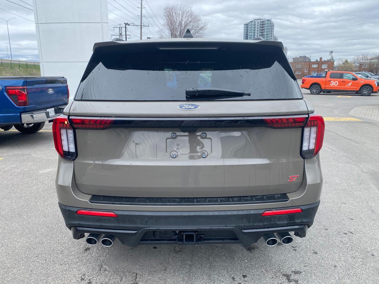 2026 Ford Explorer ST 4dr 4x4 Photo