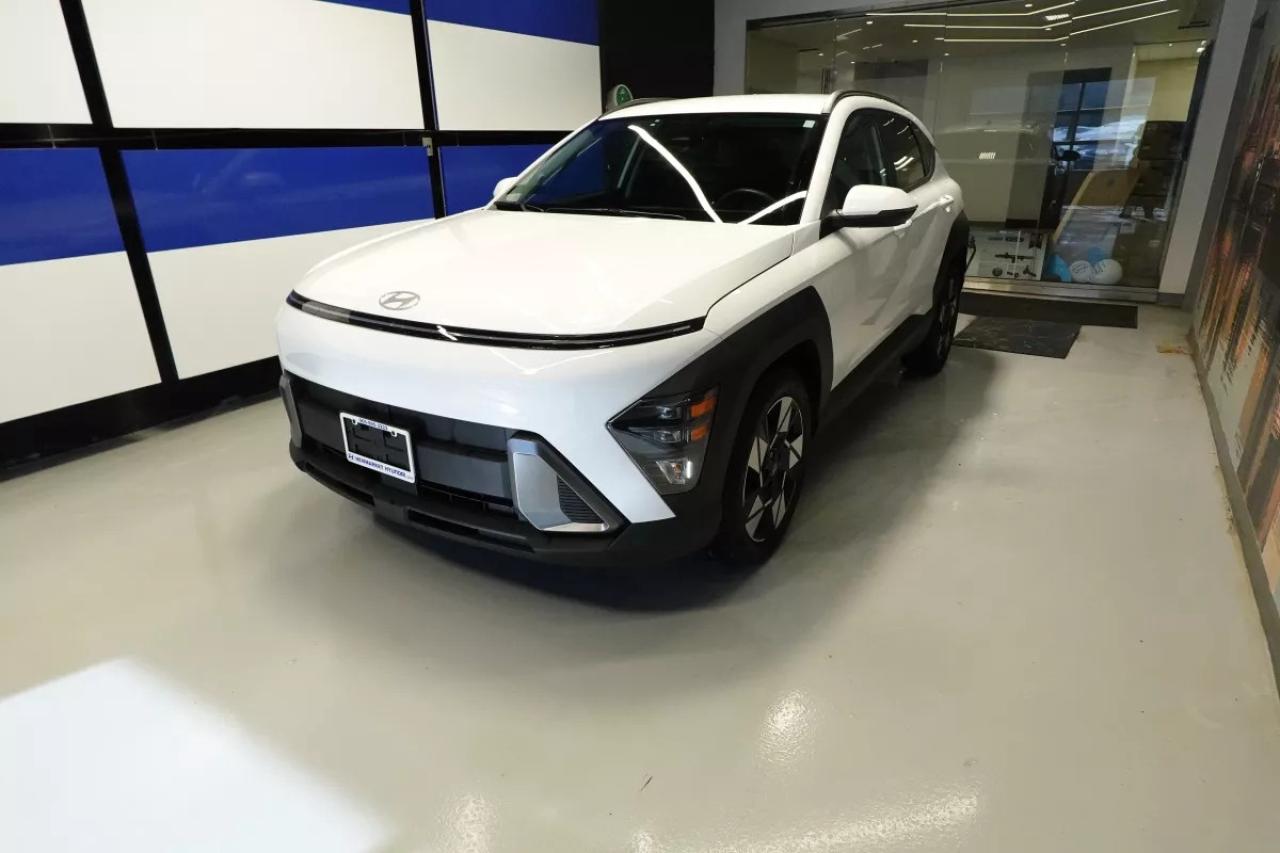 2024 Hyundai KONA PREFERRED   HEATED SEATS   HEATED WHEEL   APPLE CA Photo