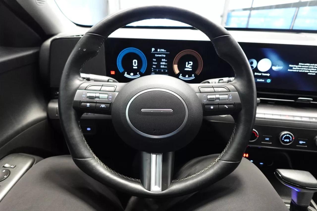2024 Hyundai KONA PREFERRED   HEATED SEATS   HEATED WHEEL   APPLE CA Photo