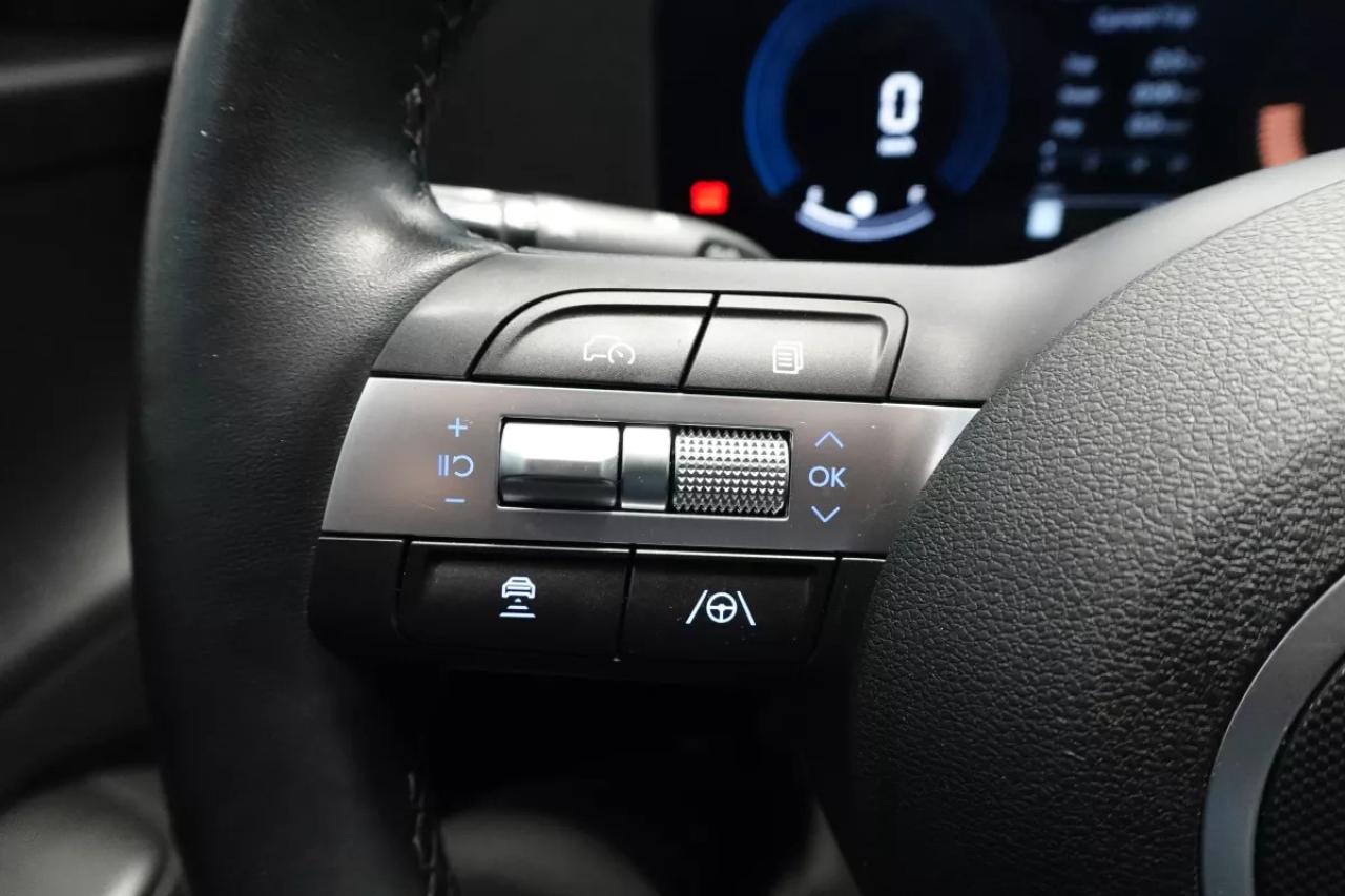 2024 Hyundai KONA PREFERRED   HEATED SEATS   HEATED WHEEL   APPLE CA Photo