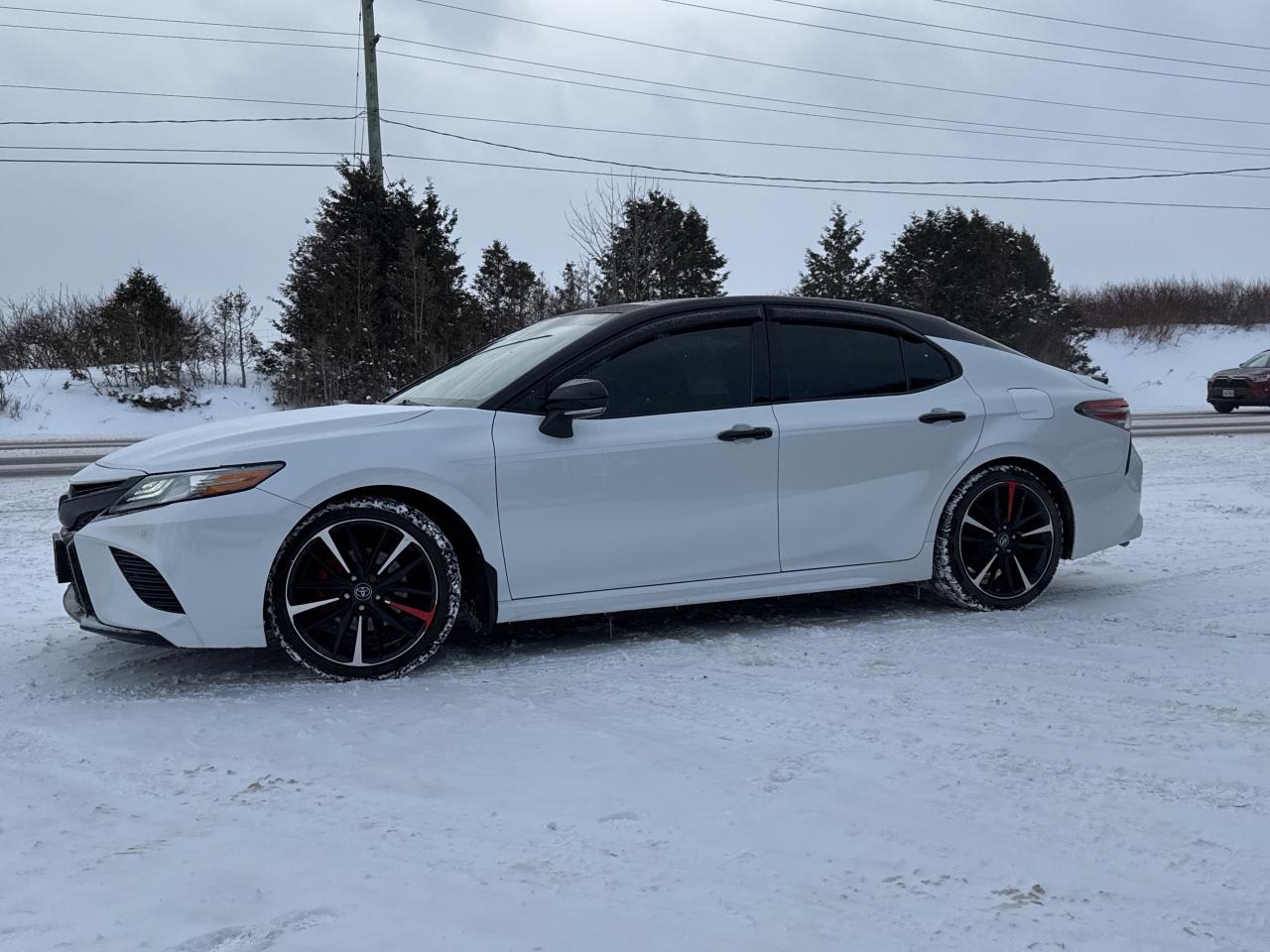 2018 Toyota Camry XSE, Bluetooth, Back Up Cam Photo
