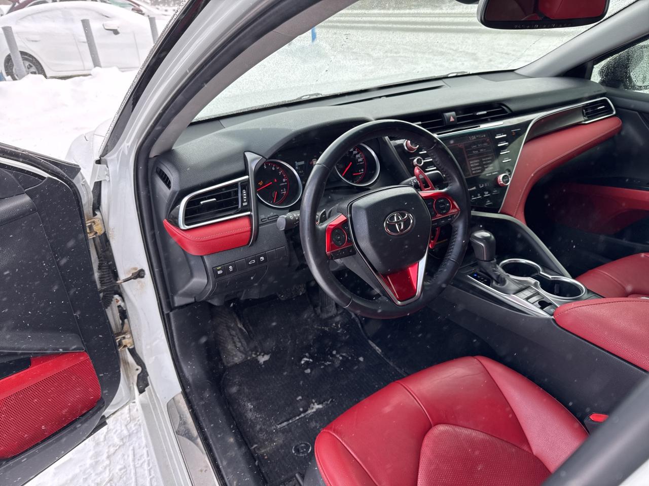 2018 Toyota Camry XSE, Bluetooth, Back Up Cam Photo