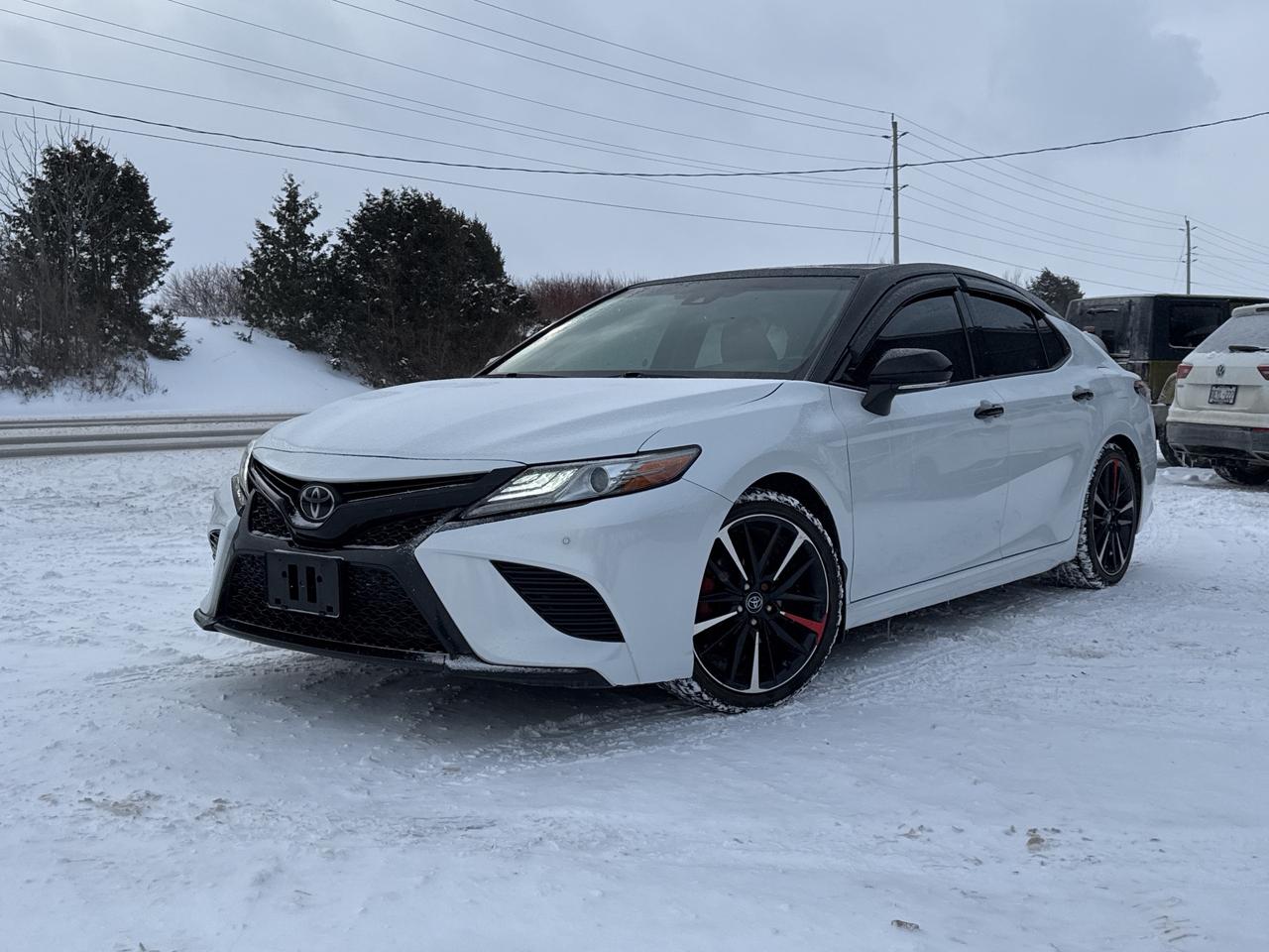 2018 Toyota Camry XSE, Bluetooth, Back Up Cam Photo3