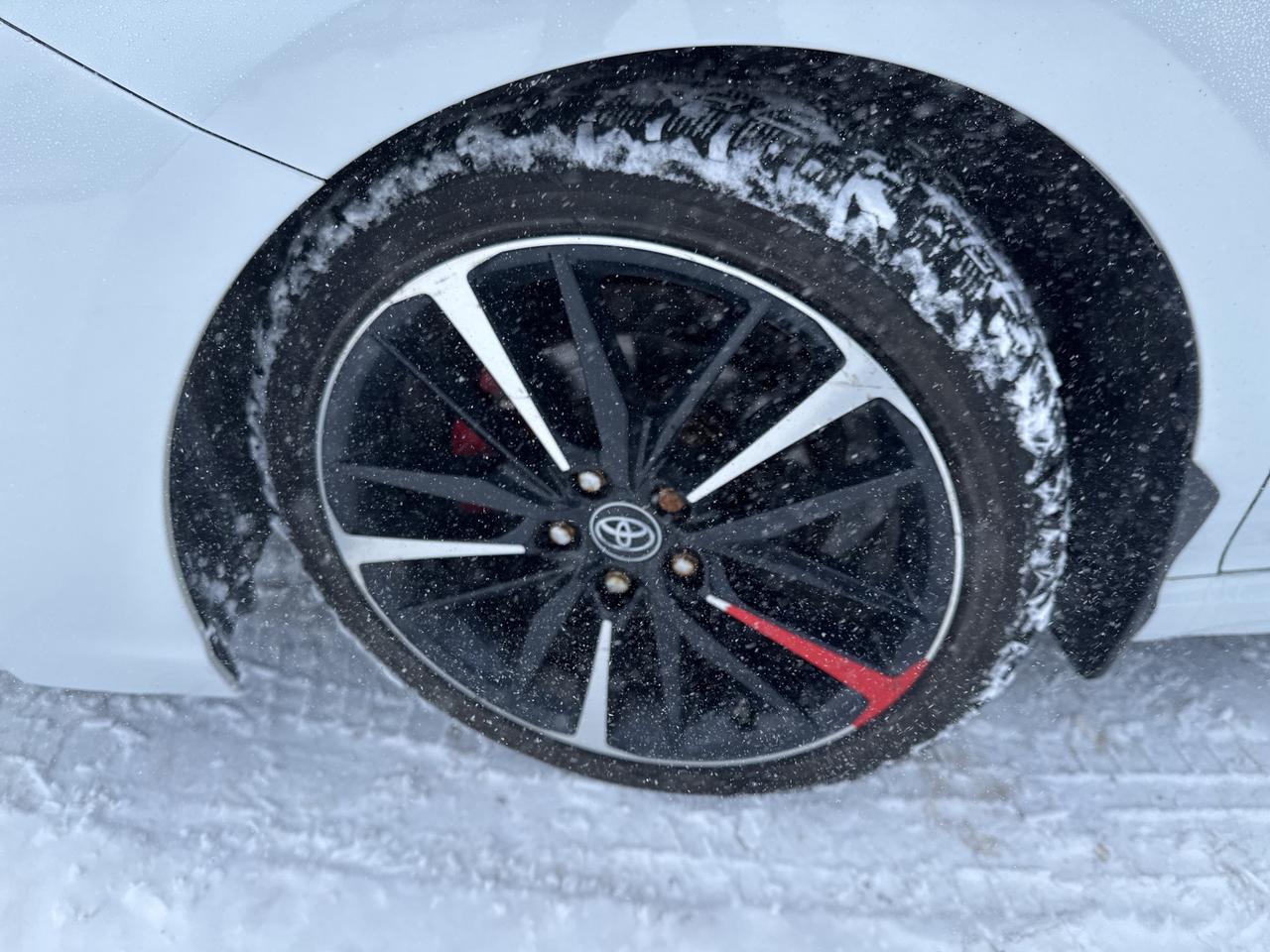 2018 Toyota Camry XSE, Bluetooth, Back Up Cam Photo