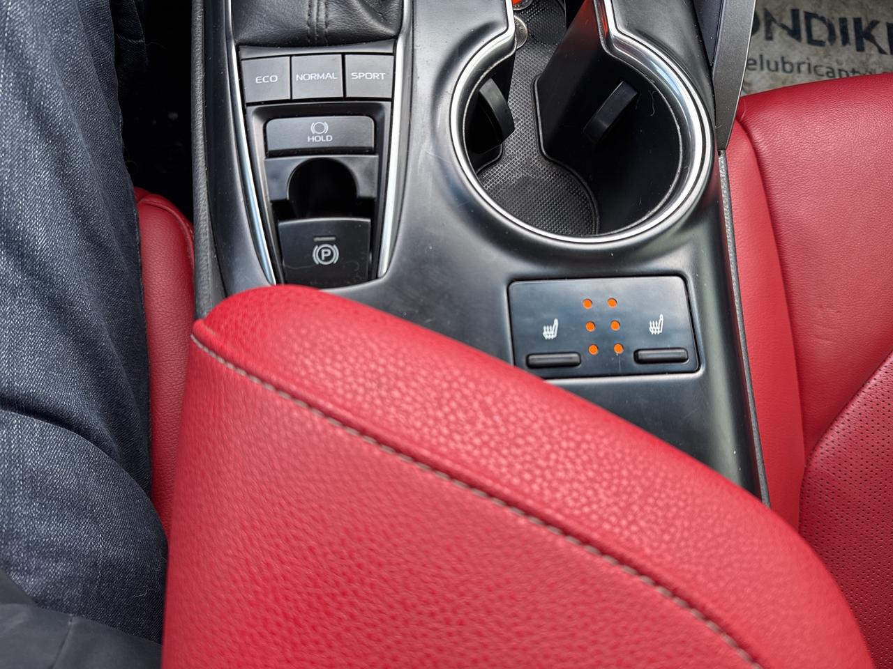 2018 Toyota Camry XSE, Bluetooth, Back Up Cam Photo