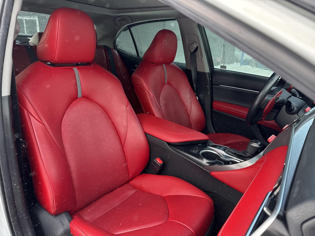 2018 Toyota Camry XSE, Bluetooth, Back Up Cam Photo