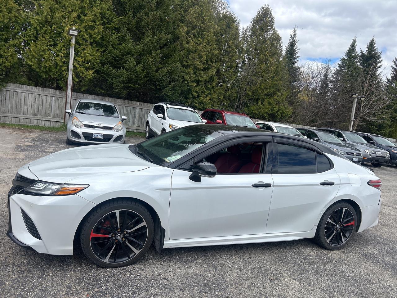 2018 Toyota Camry XSE, Bluetooth, Back Up Cam, Pano Sunroof Photo