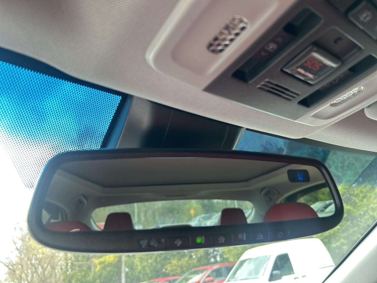 2018 Toyota Camry XSE, Bluetooth, Back Up Cam, Pano Sunroof Photo