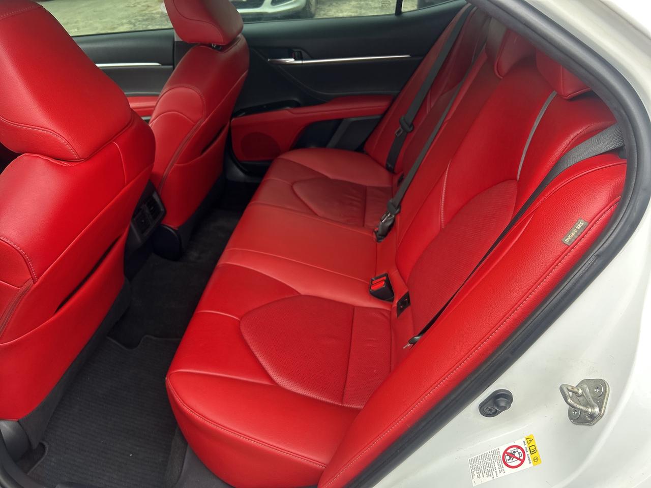 2018 Toyota Camry XSE, Bluetooth, Back Up Cam, Pano Sunroof Photo