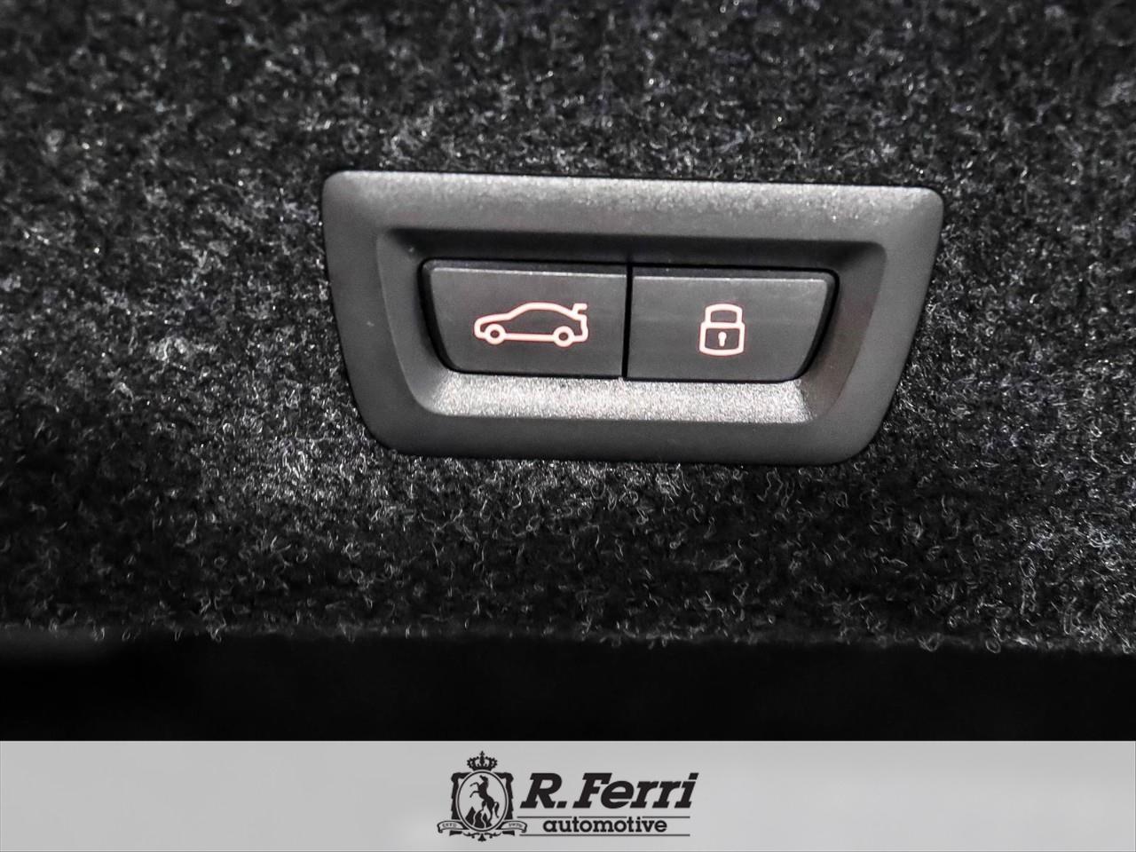 2023 BMW 330 i xDrive 4dr All-Wheel Drive Sedan Photo